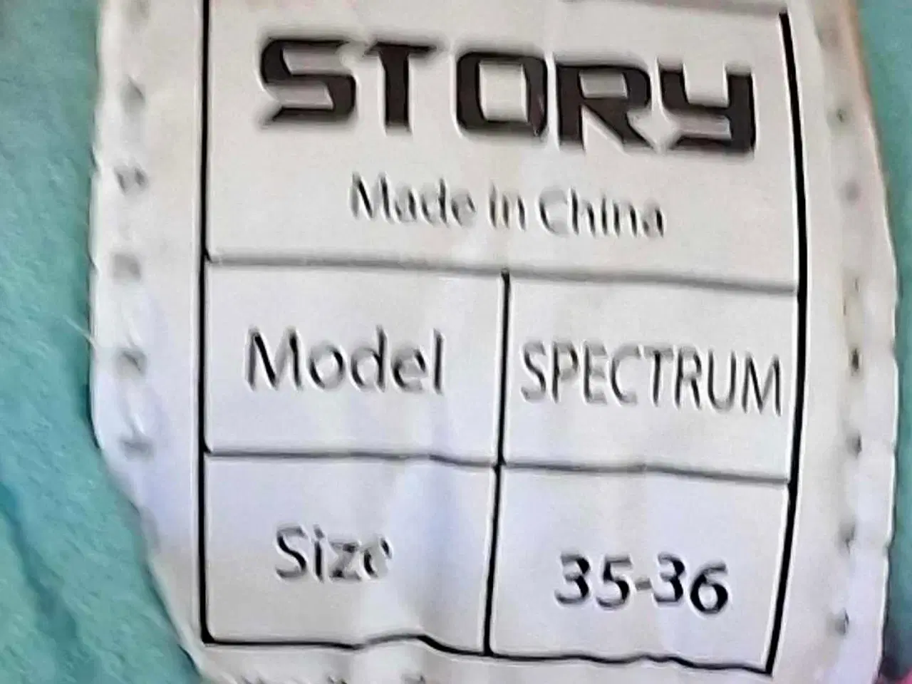 Billede 3 - Story rulleskøjter str 35