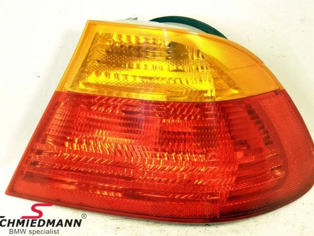 Billede 1 - Baglygte standard gult blink yderste del H.-side B63218364726 BMW E46