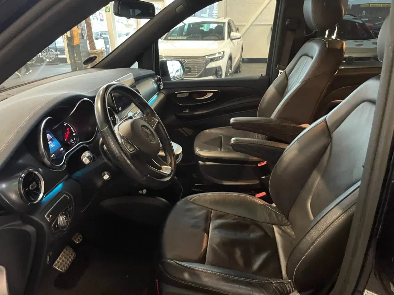 Billede 10 - Mercedes EQV300  Avantgarde L