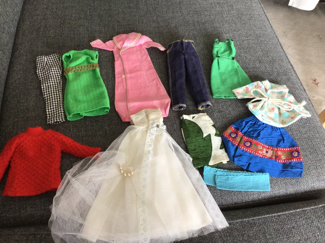 Billede 1 - Gammelt Barbietøj