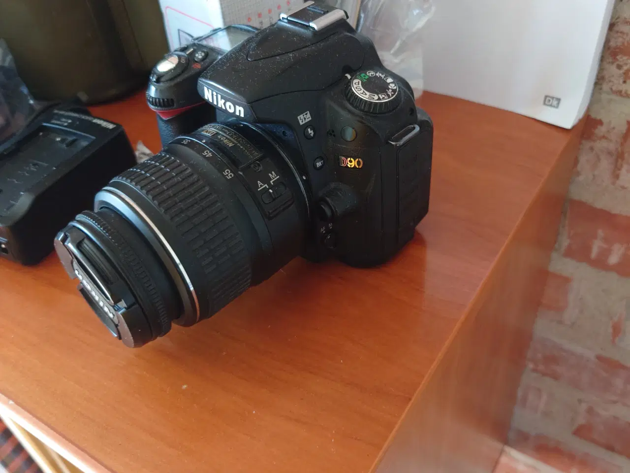 Billede 4 - Nikon D90 12.3,64 gb,18-55mm lense, blitz & taske 