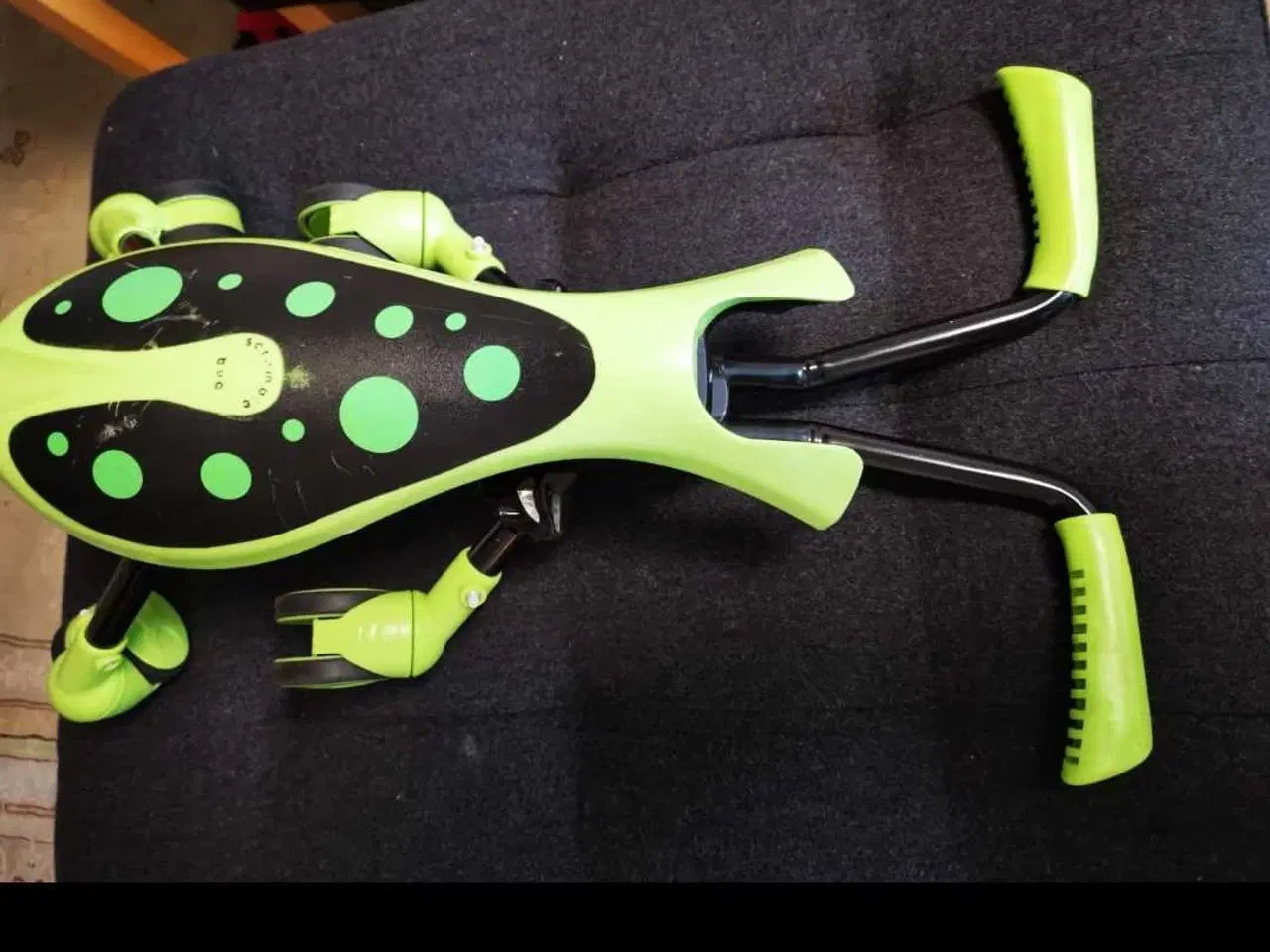 Billede 4 - Scramble Bug Hornet Grøn og Sort