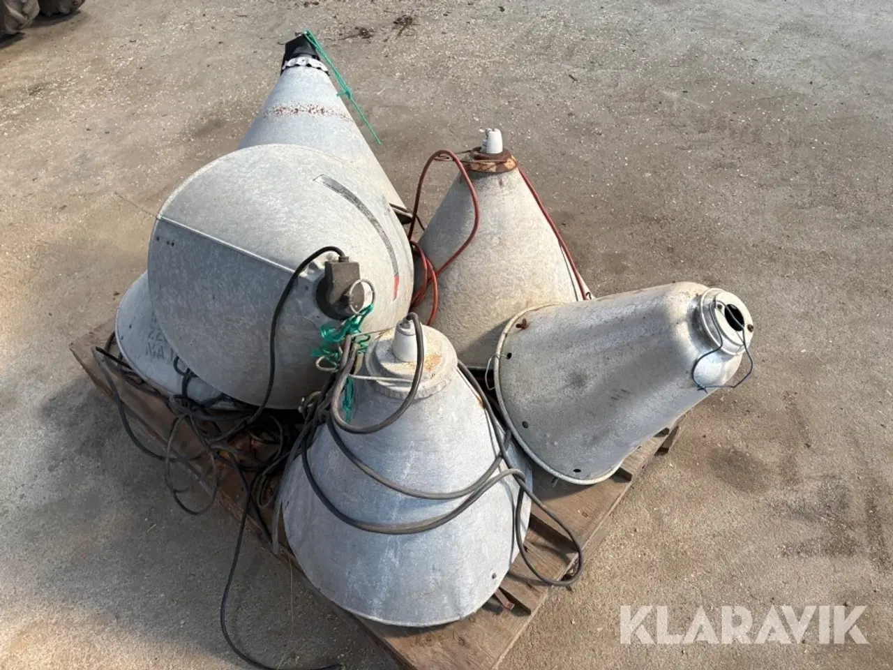 Billede 3 - Varmelamper 6 styk.