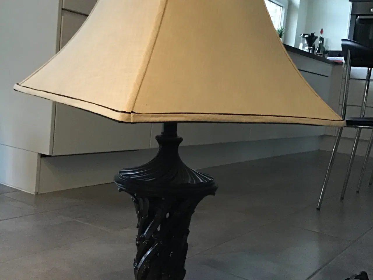 Billede 1 - Flot lampe