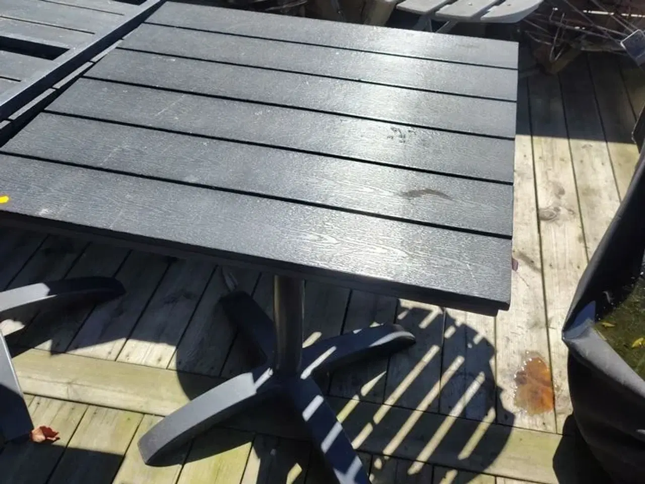 Billede 1 - Syv sorte caféborde