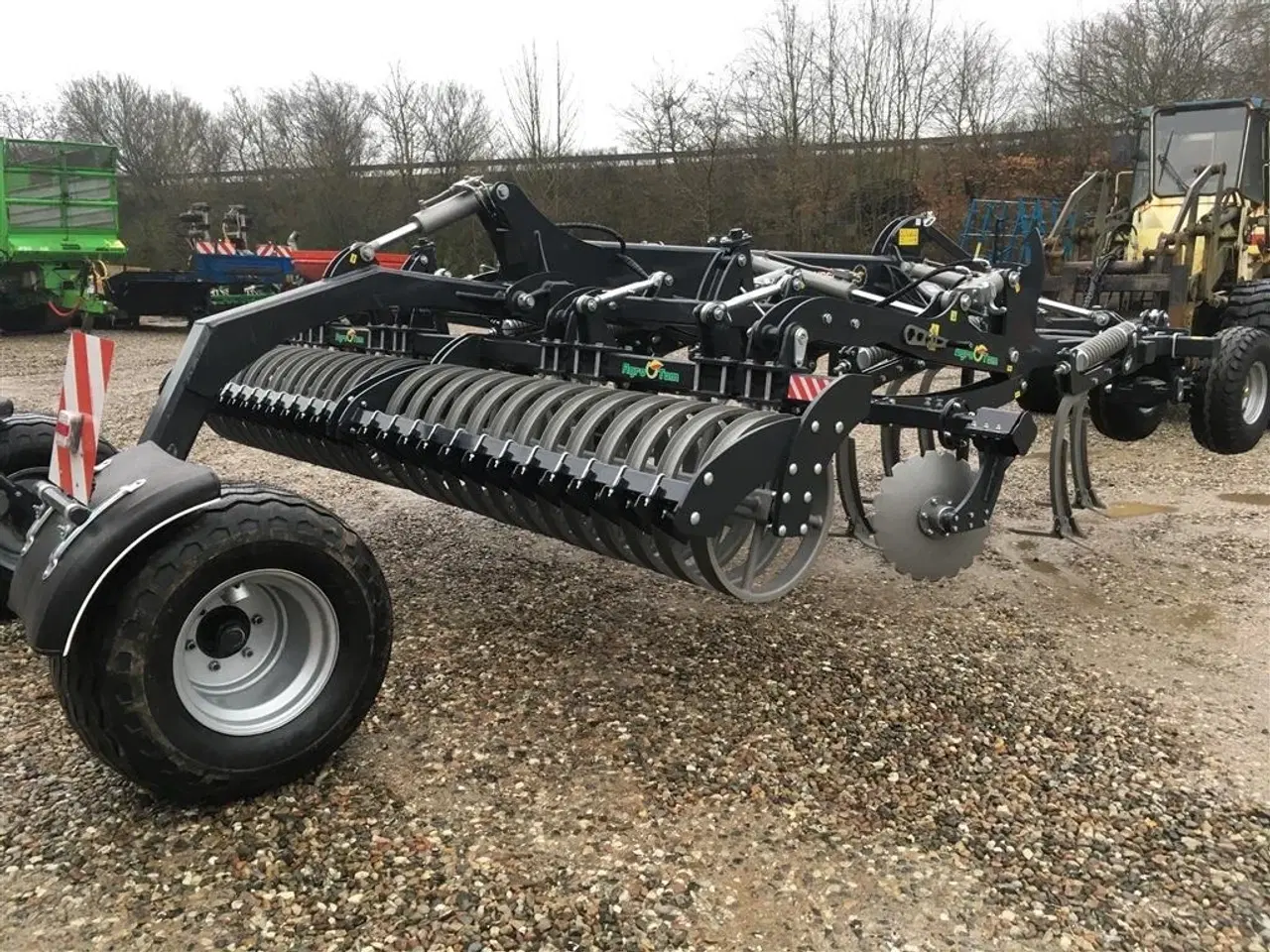 Billede 11 - - - - Agro-tom 4.20 dybdeharve