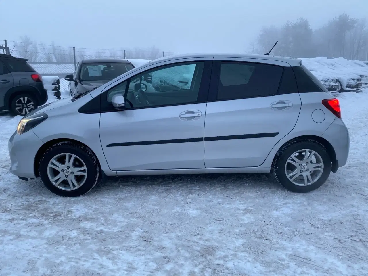 Billede 5 - Toyota Yaris 1,3 VVT-I T2 Limited Edition 100HK 5d 6g