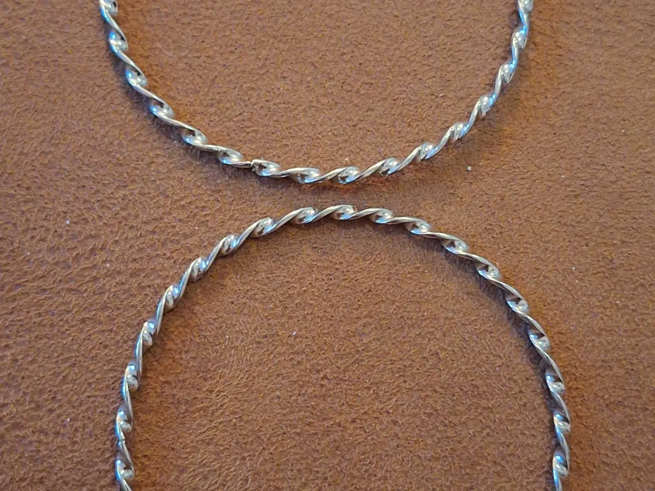 Billede 5 - Snoede armbånd 