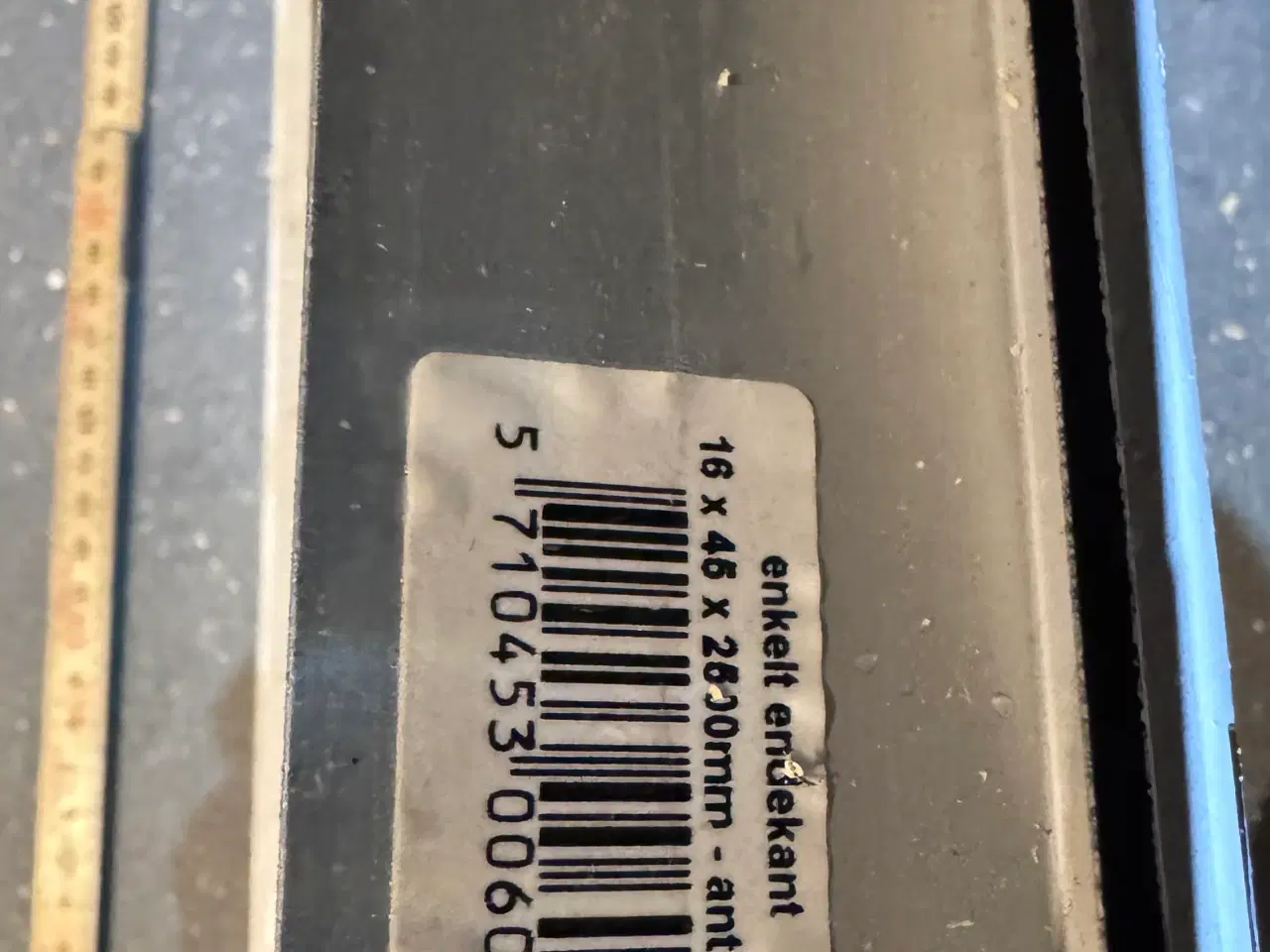 Billede 3 - Isolering, alu profiler, skruer