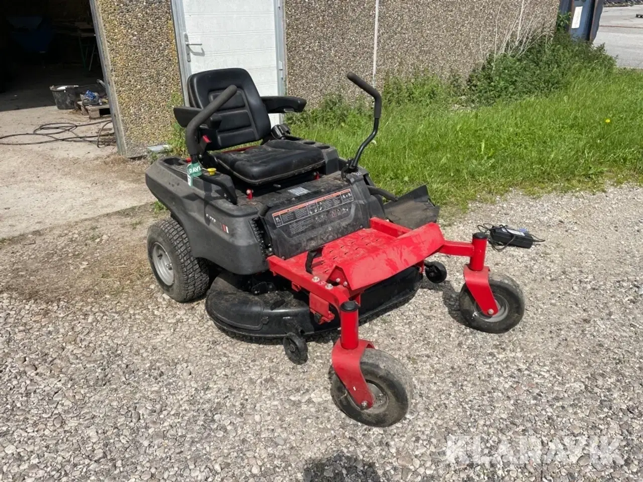 Billede 3 - Græsslåmaskine Bernards RCZ106E zeroturn