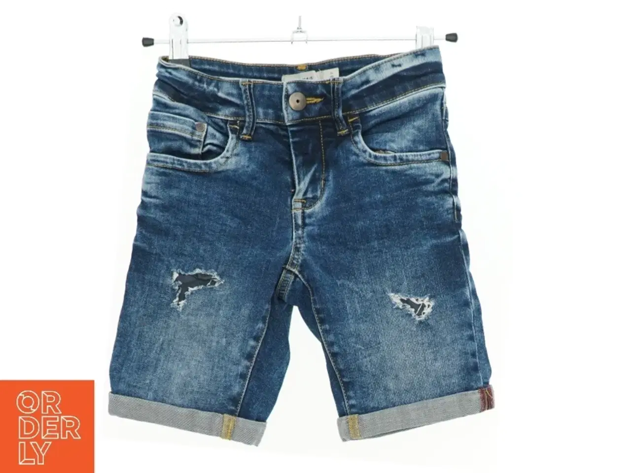 Billede 1 - Shorts fra Name It (str. 122 cm)