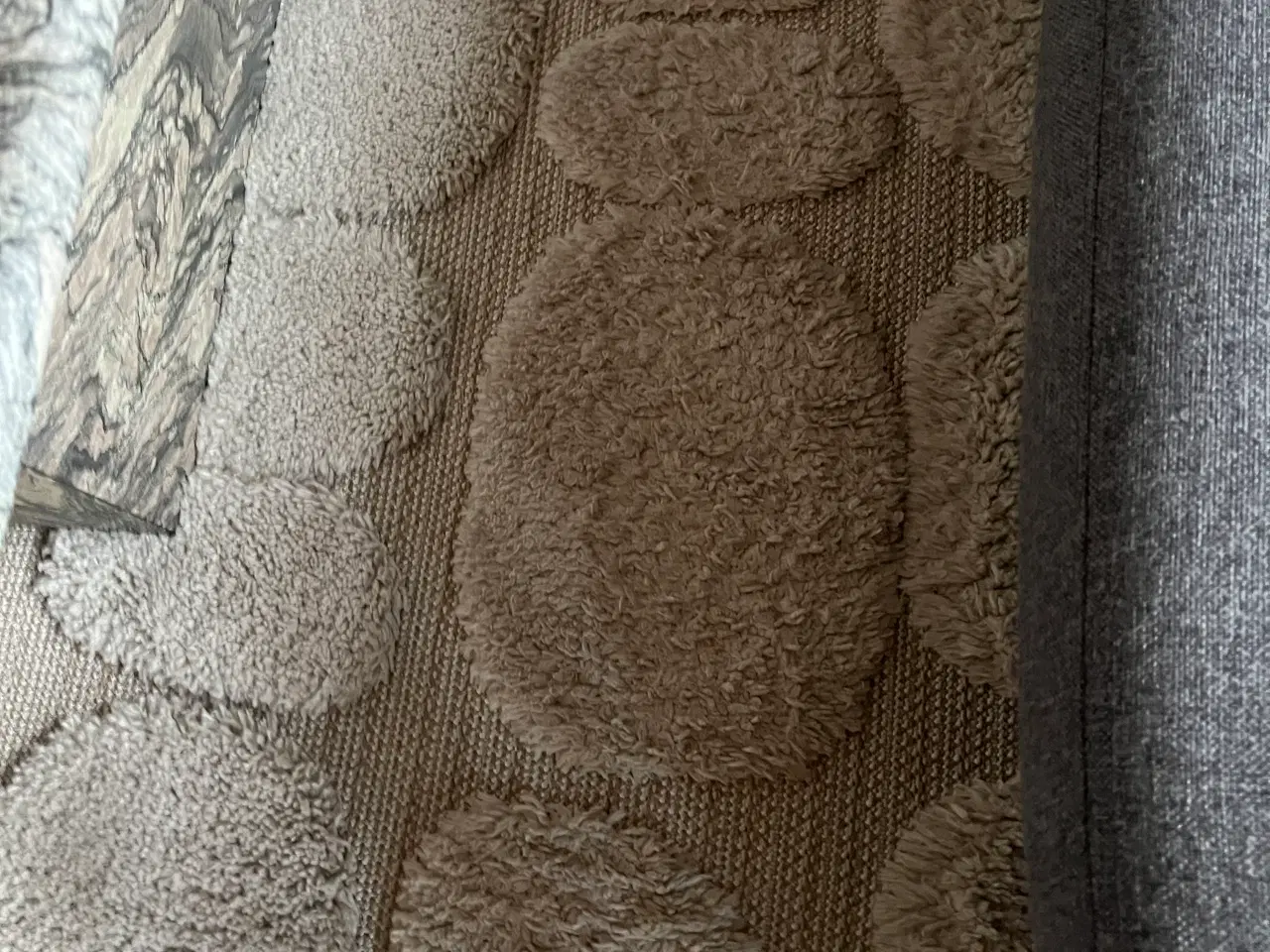 Billede 4 - Gulvtæpper 2