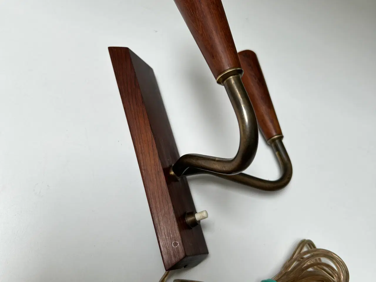 Billede 2 - Teak dobbelt lampet