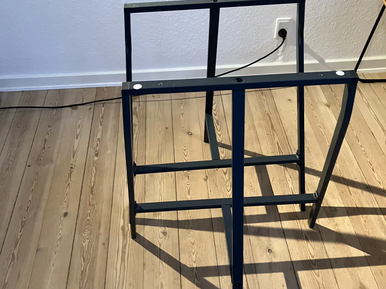 Billede 4 - Bordben / bukke