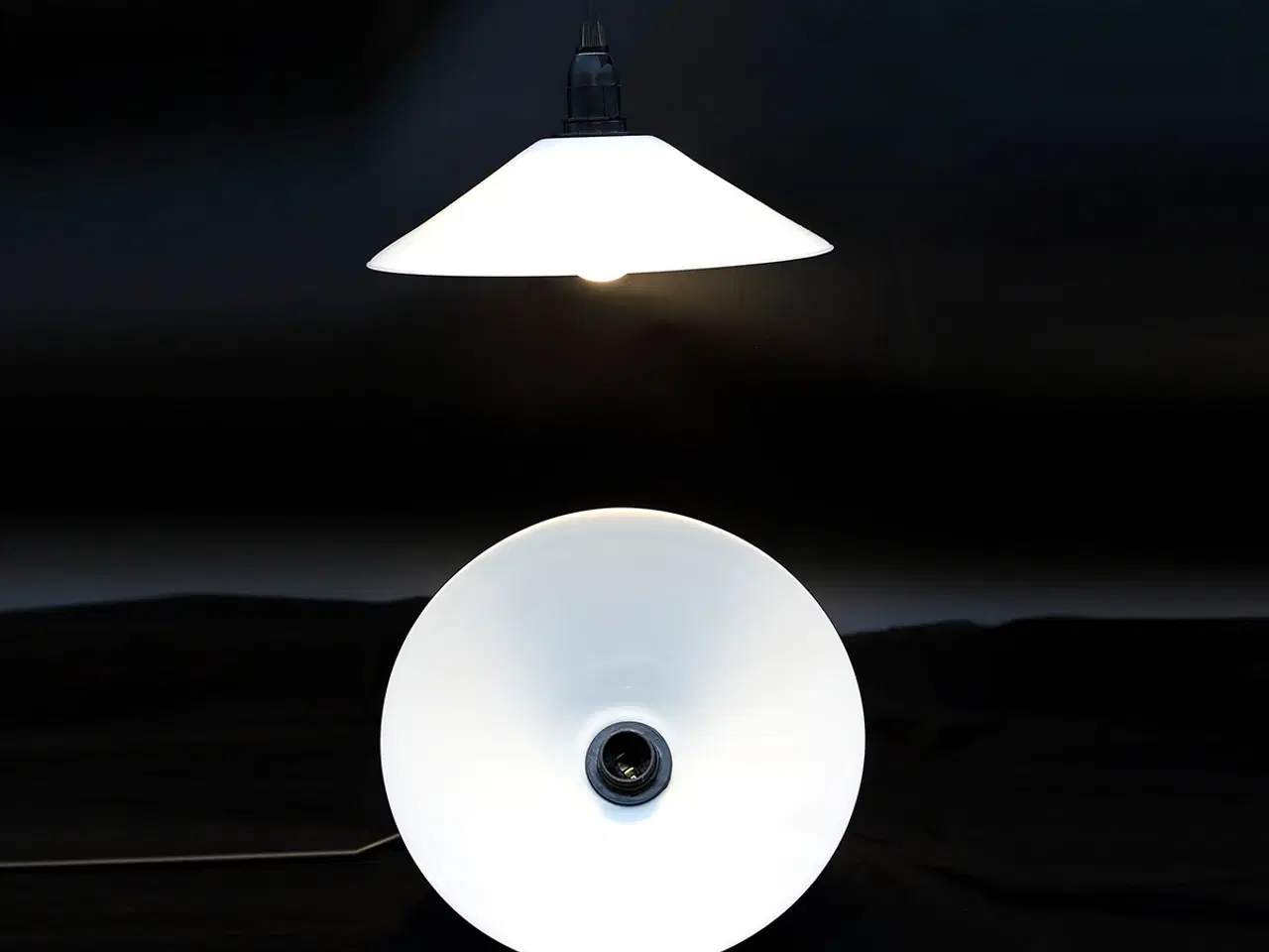 Billede 1 - 2 pendellamper med originale glasskærme 1930–40