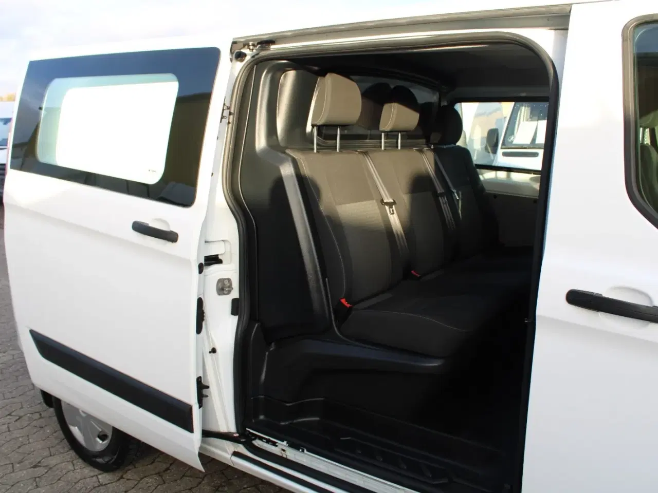 Billede 13 - Ford Transit Custom 300L 2,0 TDCi 130 Trend Mandskabsvogn