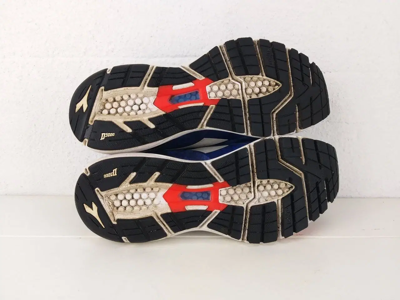 Billede 2 - Løbesko Diadora Blushield