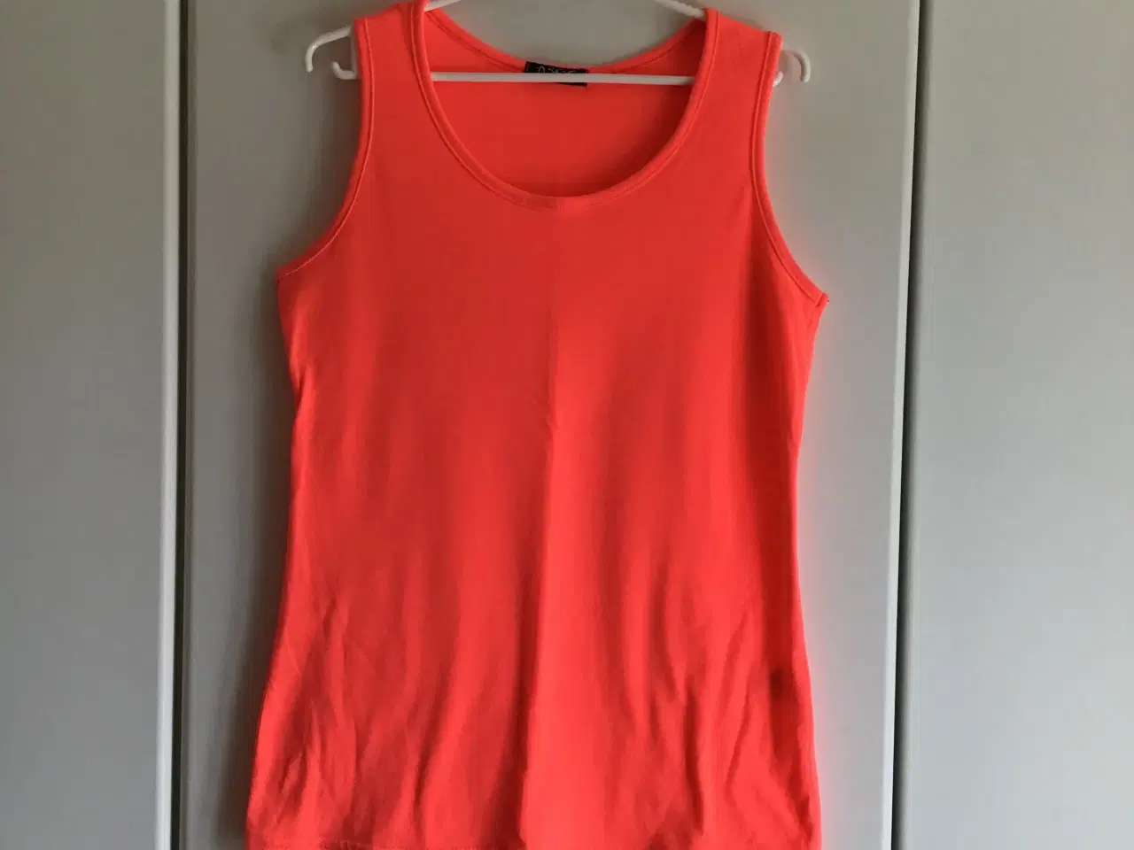 Billede 18 - T-shirts og toppe