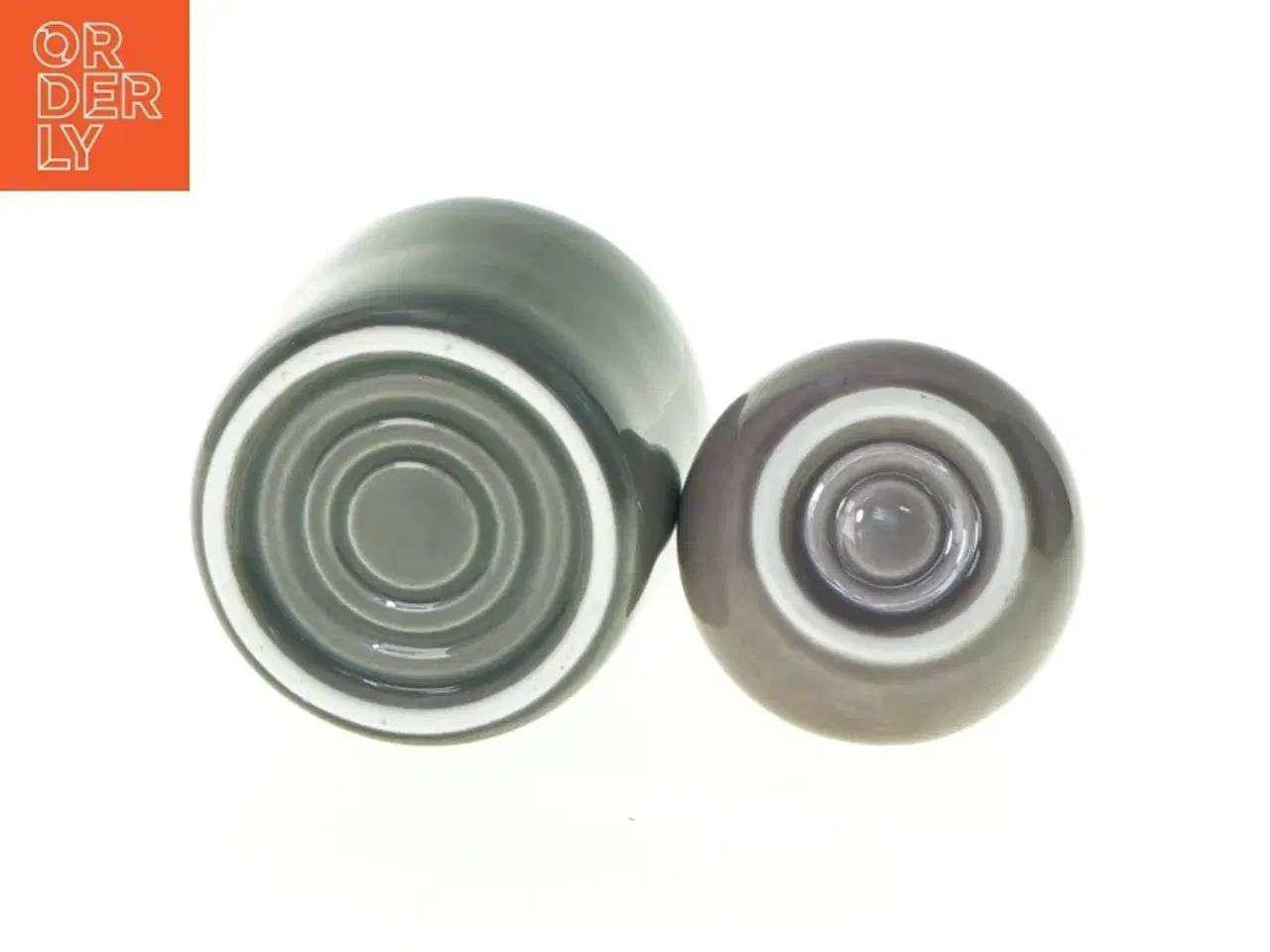 Billede 4 - Keramikvase sæt (str. 8 x 5 cm og 4 x 5 cm)