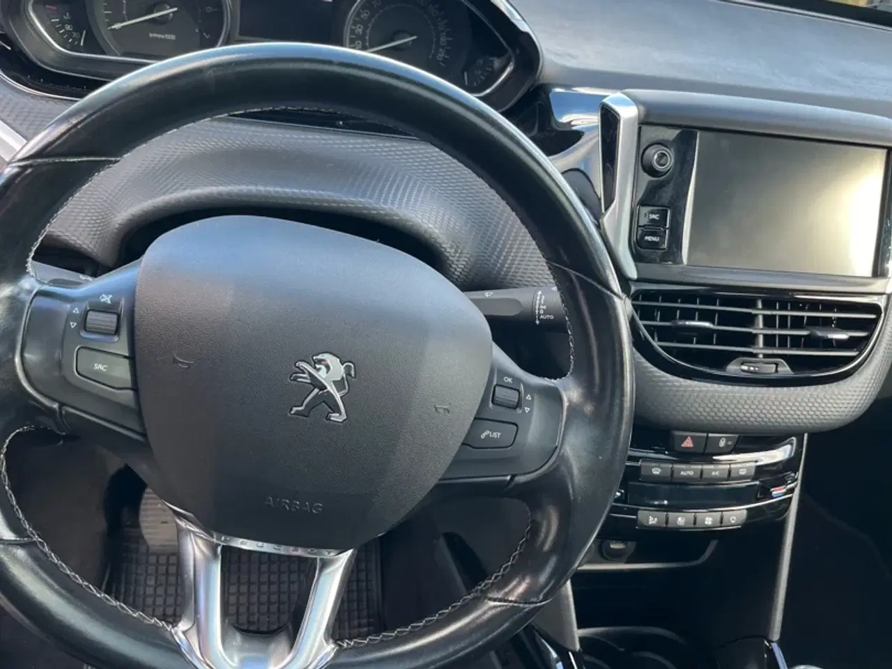 Billede 10 - Peugeot 2008 1,2 PureTech Exclusive Plus 130HK 5d 6g