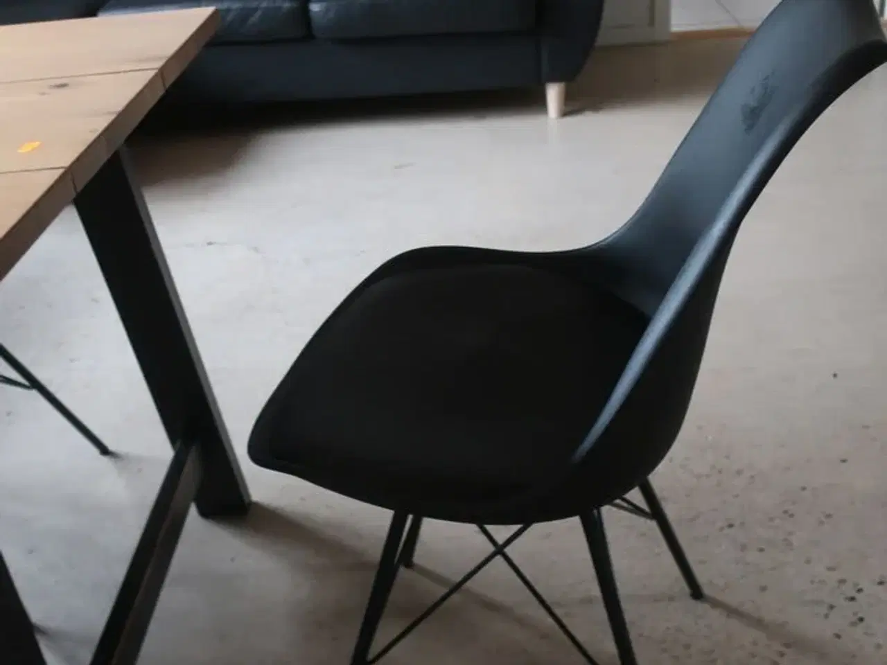 Billede 9 - Spisebord 190x90 med stole
