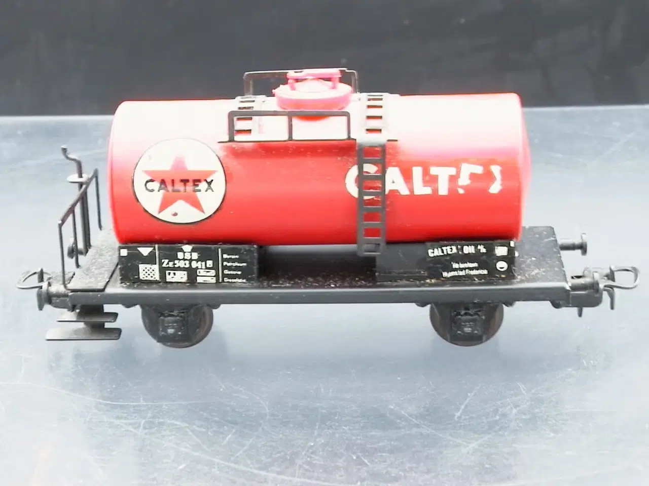 Billede 2 - Long: BP tankvogn