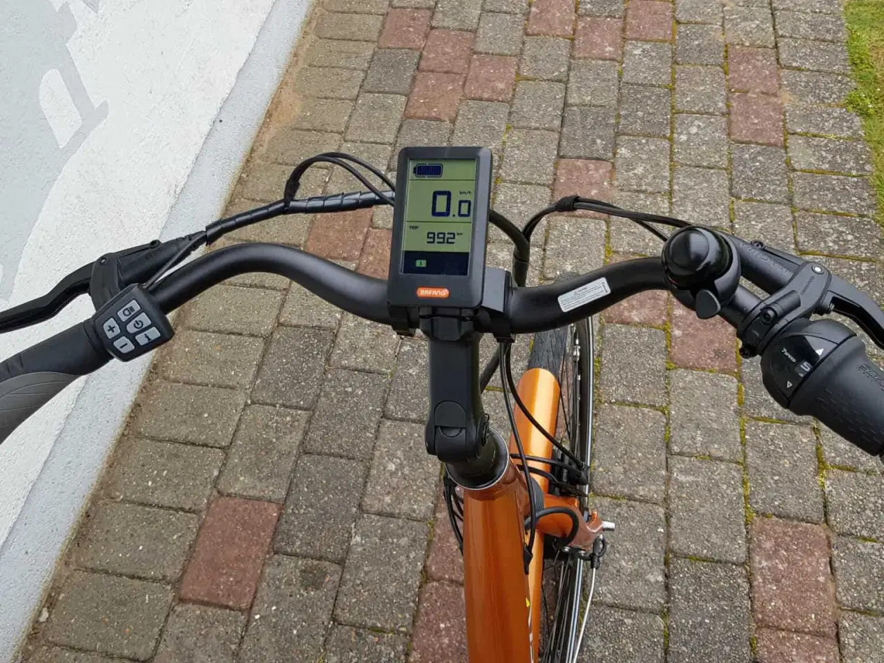 Billede 5 - Næsten helt ny E-Fly el-cykel
