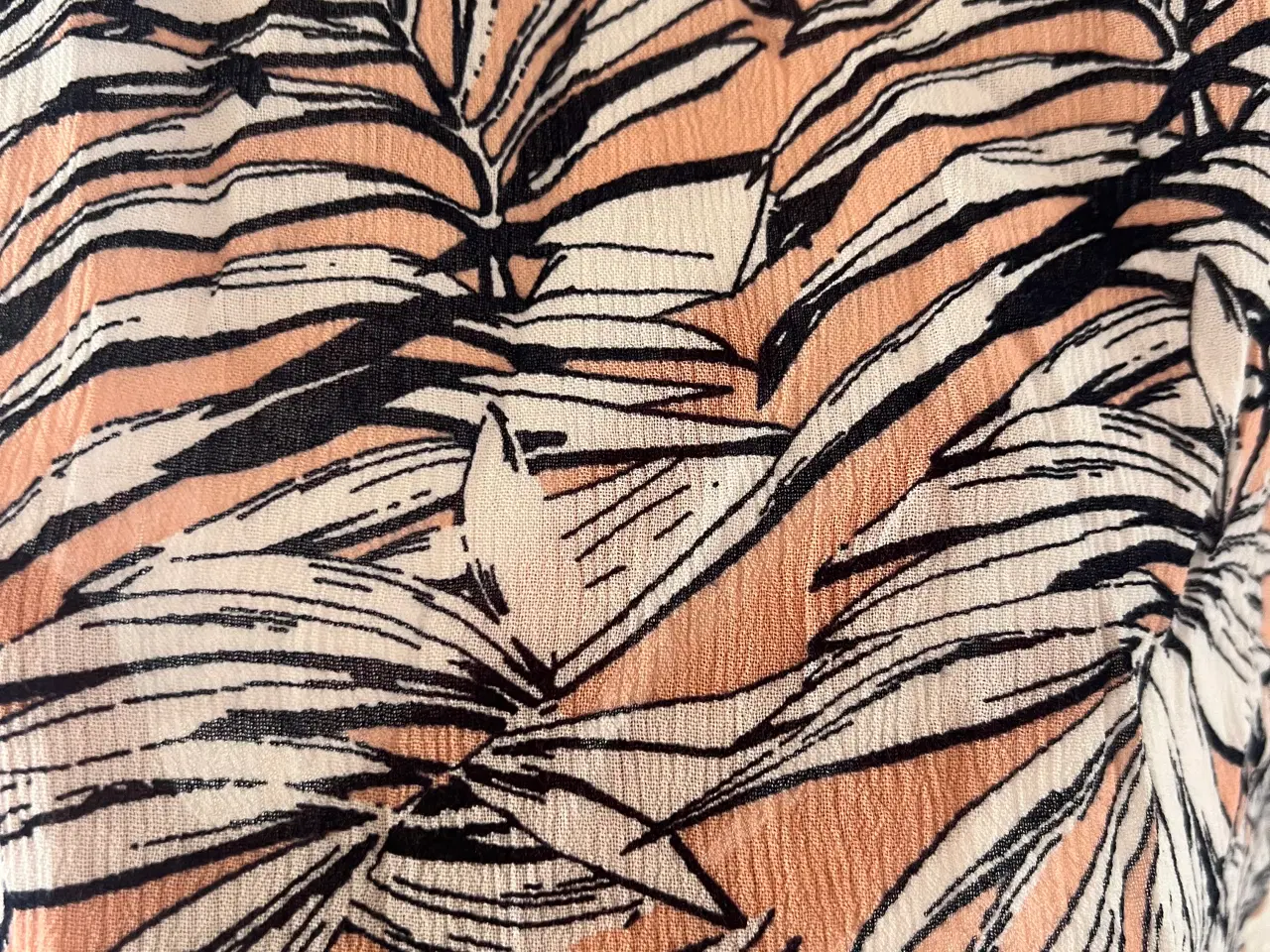 Billede 11 - Ny Bluse u/Ærmer fra Kaffe. (Str. 44)