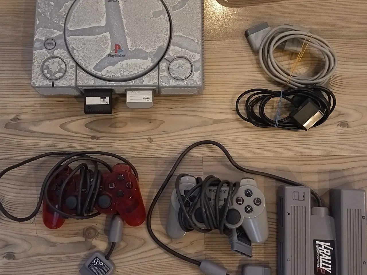 Billede 1 - PlayStation PS1 med over 50 spil