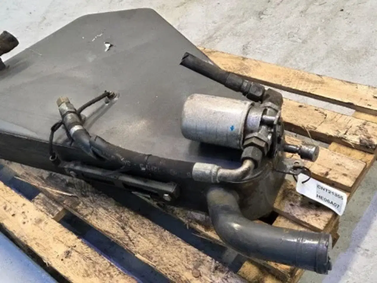 Billede 12 - Fendt 12130N Hydraulikolietank 700727373