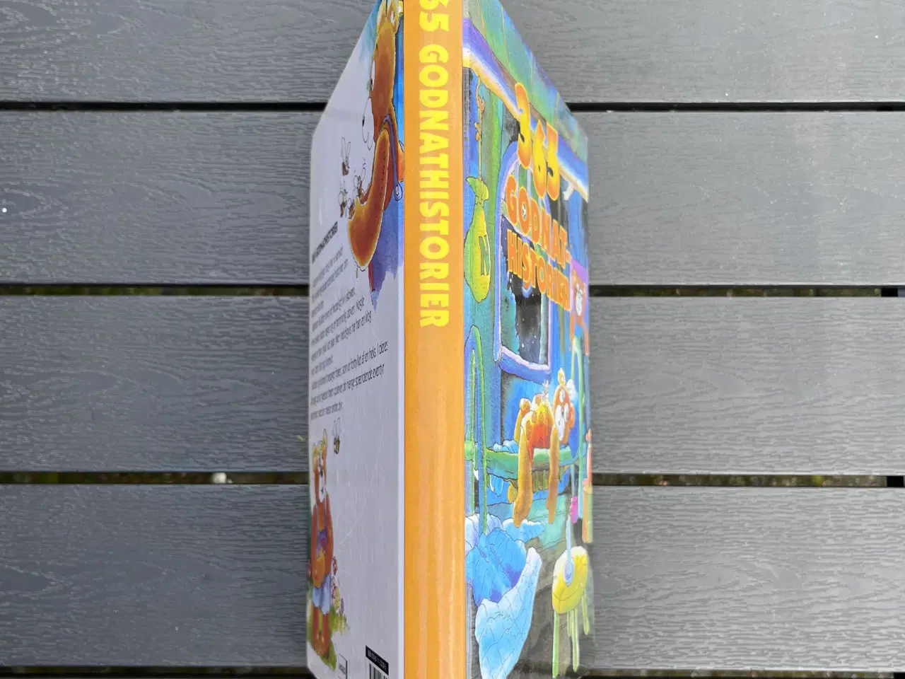 Billede 6 - 365 Godnathistorier –Klassisk samling i flot stand