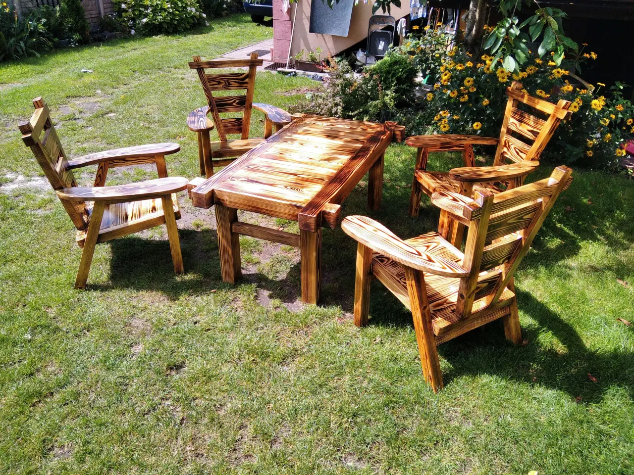 Billede 2 - fire havelænestole + bord