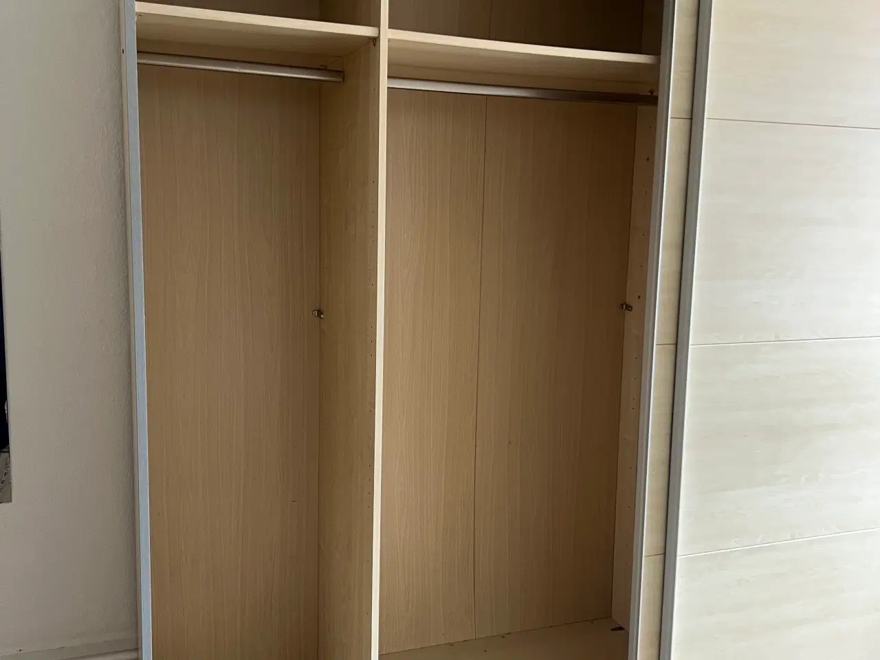 Billede 3 - Træskab