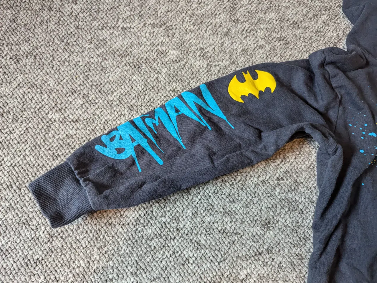 Billede 2 - Batman hoodie hættetrøje 122