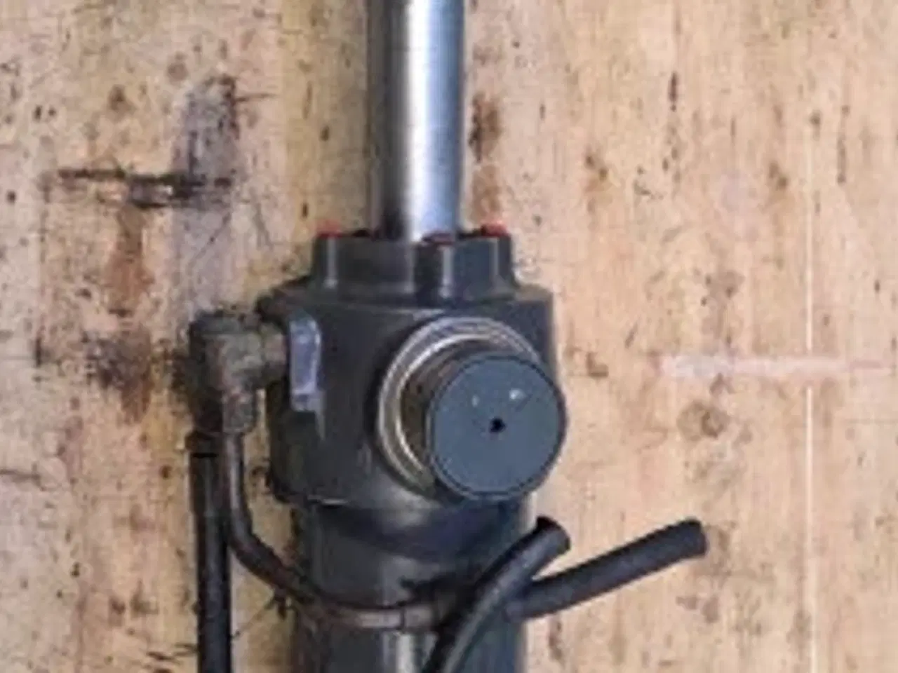 Billede 11 - New Holland LB115B Cylinder 87315529