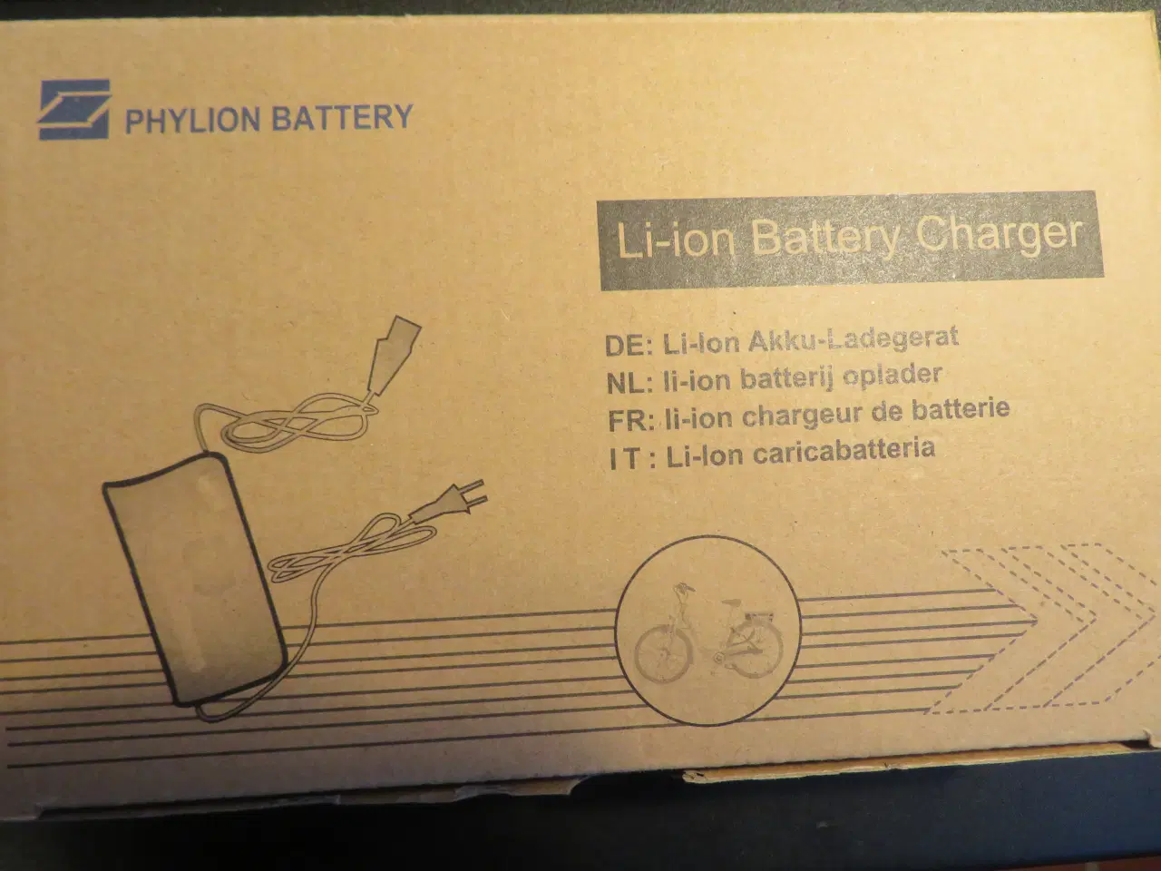 Billede 2 - Batterioplader til El cykler (Batavus)