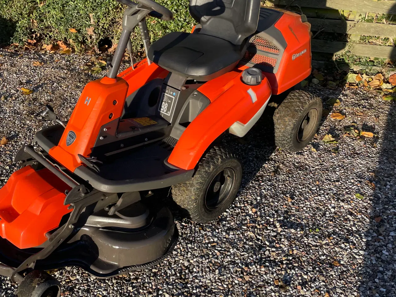 Billede 1 - Husqvaena havetraktor