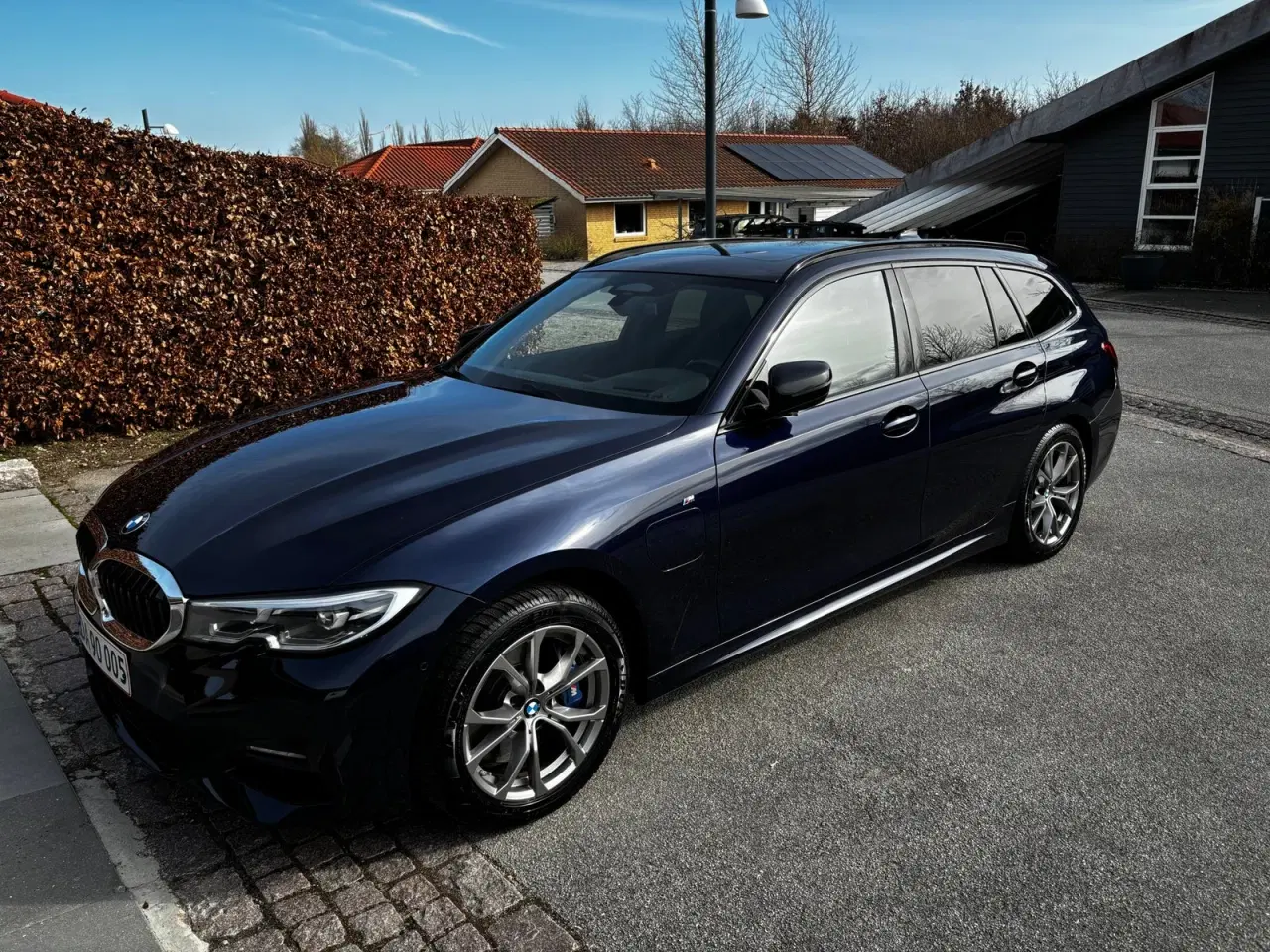 Billede 1 - BMW 330e 2,0 Touring M-Sport aut.