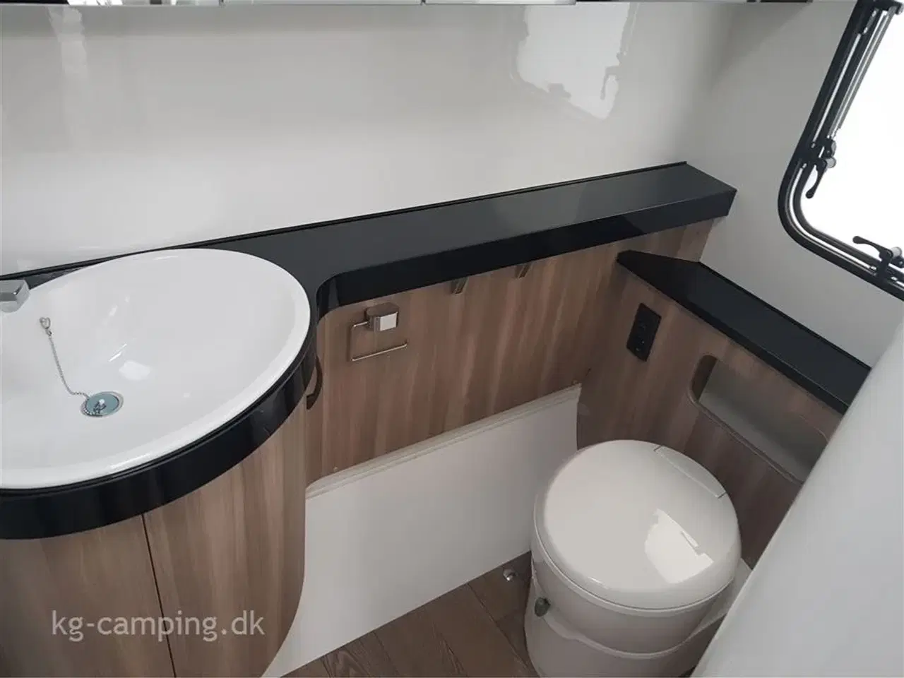 Billede 10 - 2024 - Hobby Excellent Edition 540 WLU   2024 model med Enkeltsenge og Endebadeværelse. Kan opvejes til 2.000 kg.