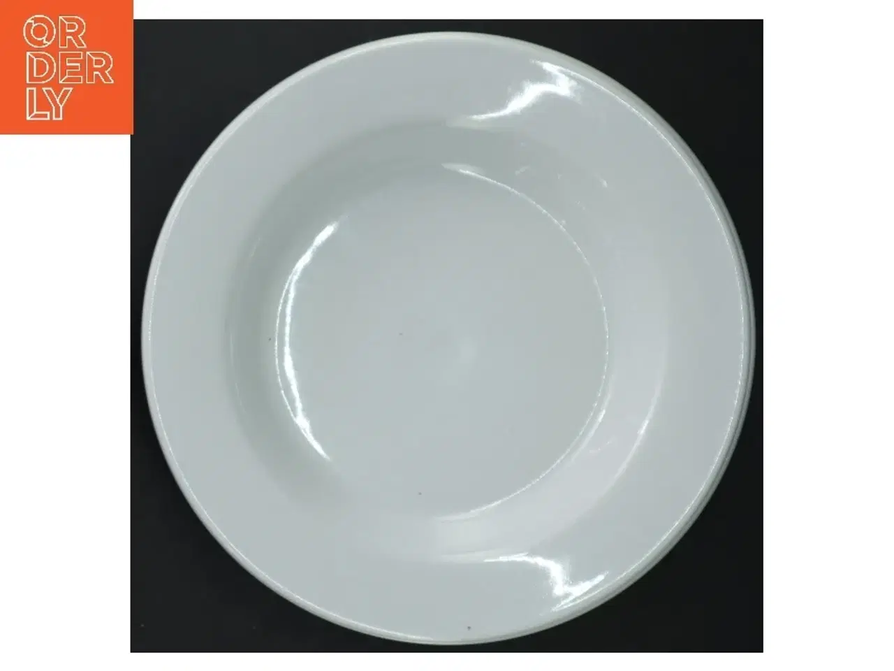 Billede 4 - Hvide porcelænstallerkener (str. 22 cm)