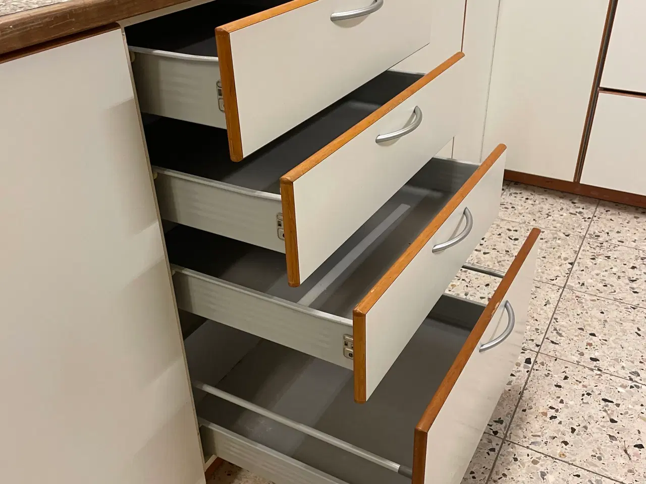 Billede 8 - KVIK køkken