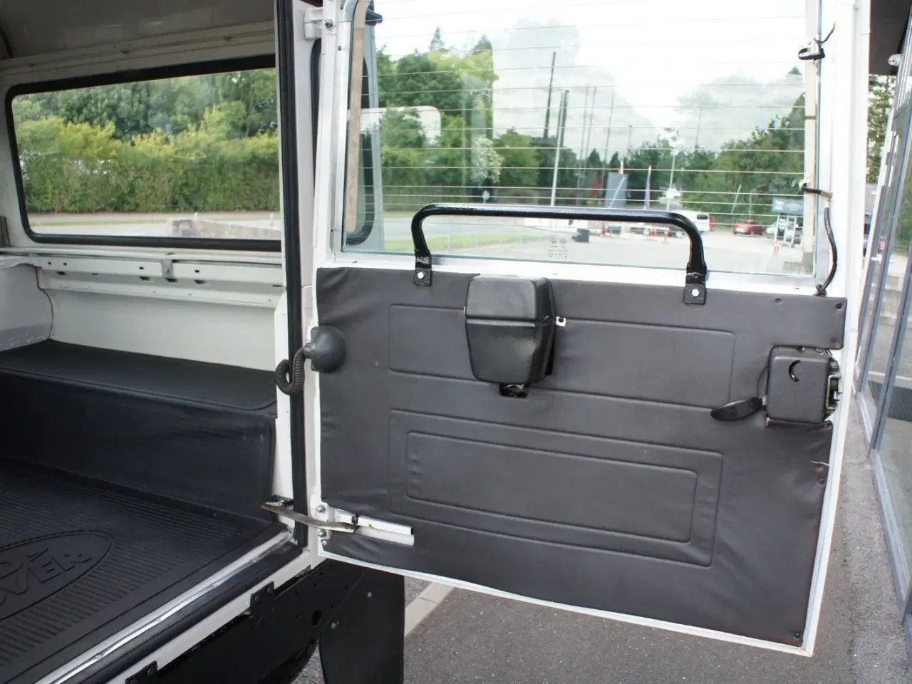 Billede 10 - Land Rover Defender 90 2,5 TDi Adventure