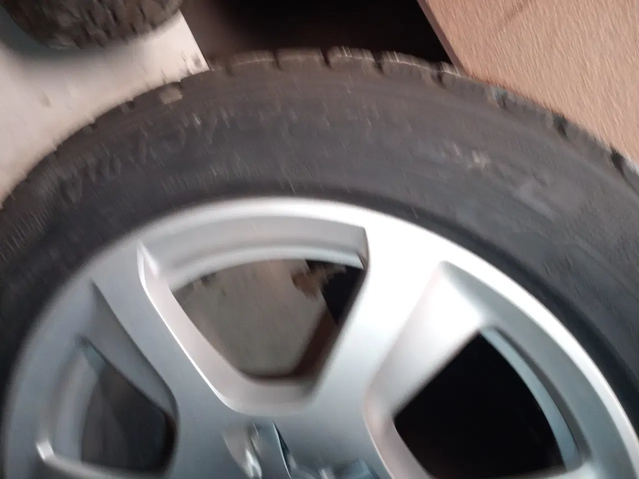 Billede 5 - Sælges Audi A4 Vinterhjul 5*112