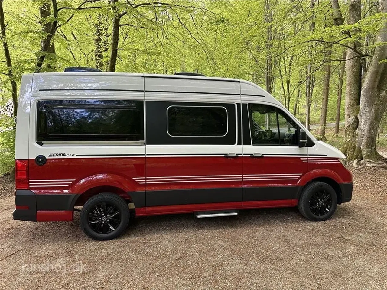 Billede 15 - 2025 - Eriba Car 600 Cherry Red Aut   Ny Facelift Campervan Eriba car bygget på VW hos Hinshøj Caravan.
