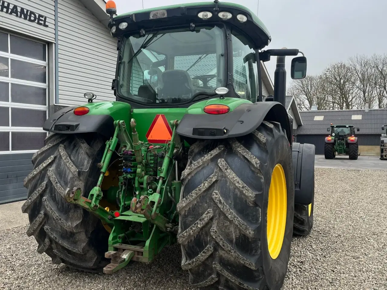 Billede 17 - John Deere 8335R Autopower og med centralsmørring