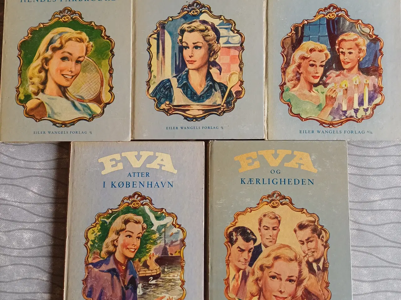 Billede 1 - Eva ungdomsbøger fra 1955
