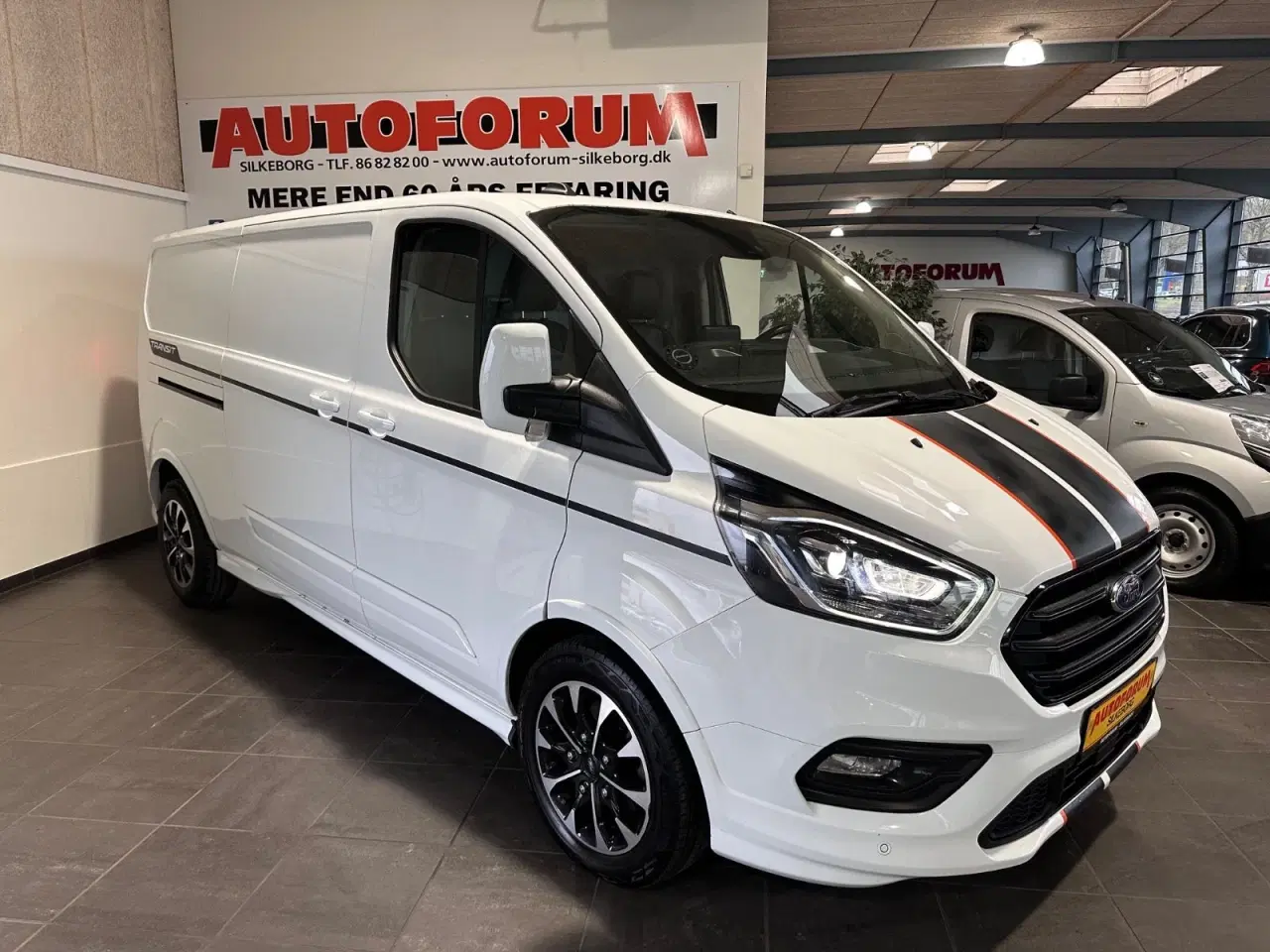 Billede 1 - Ford Transit Custom 320L 2,0 TDCi 185 Sport aut.