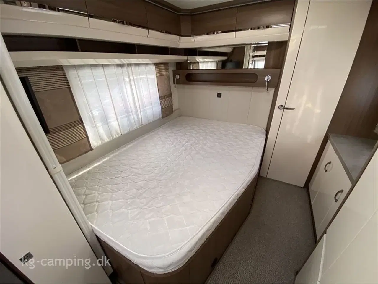 Billede 7 - 2019 - Hobby Prestige 660 WFC Stor siddegruppe og stor vinkel køkken