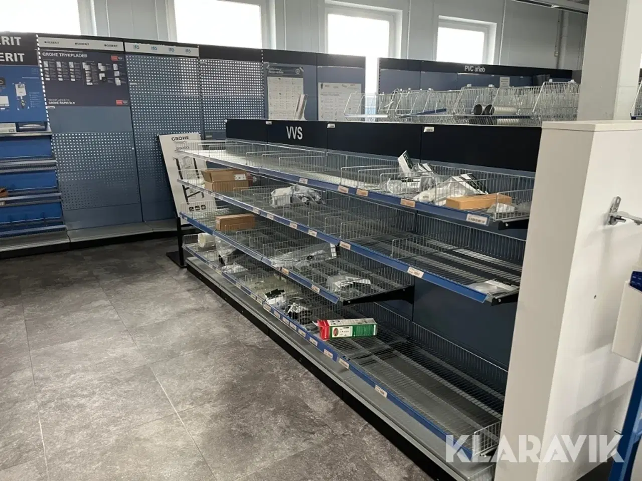 Billede 3 - Værksteds/butik inventar