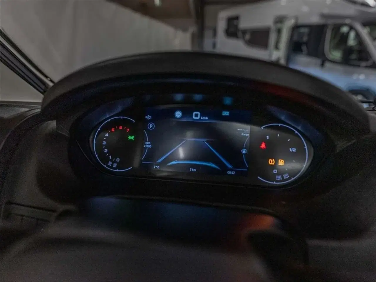 Billede 27 - 2026 - Benimar Mileo 263   Skandinavisk design og komfort året rundt